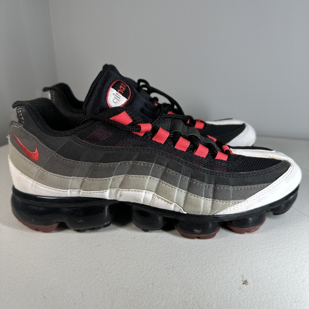 Men's Nike Vapormax 95‎ Sz 8.5 AJ7292-101
